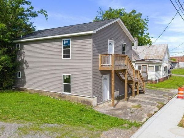 650 Central Avenue NE, Cleveland, TN 37311