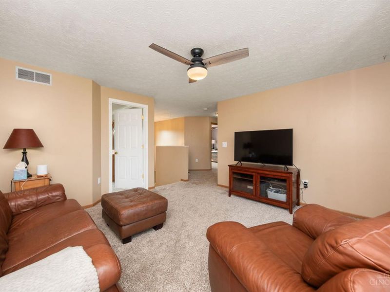 6029 Roudebush Road, Wayne Township, OH 45122 Photo 16