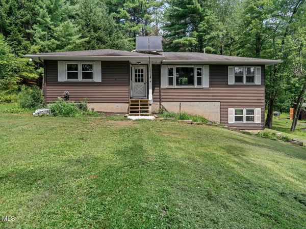134 Hoags Corners Road, Nassau, NY 12123