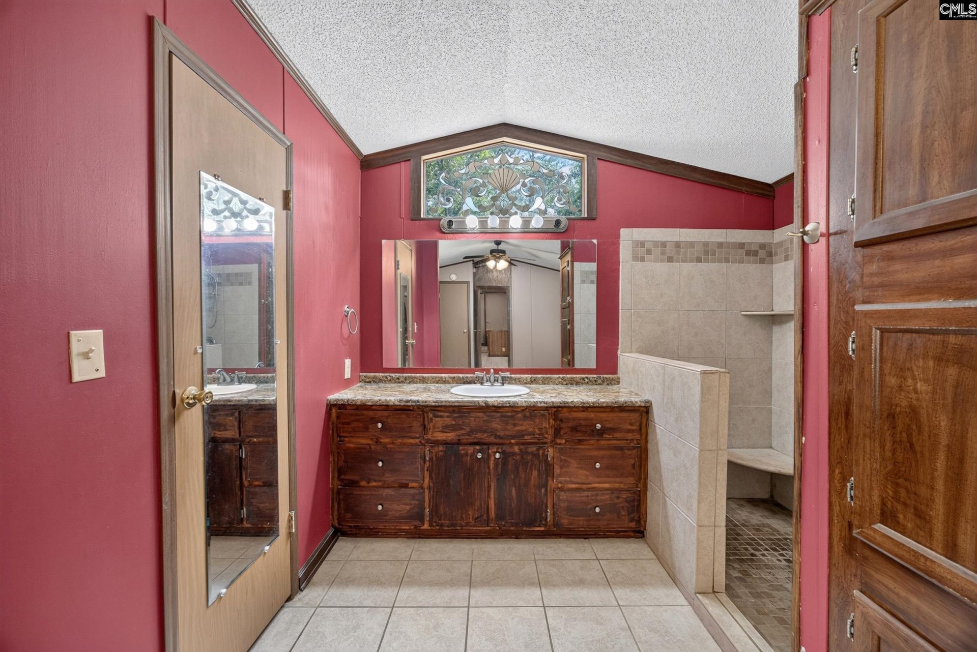 621 Martin Neese Road Photo 11