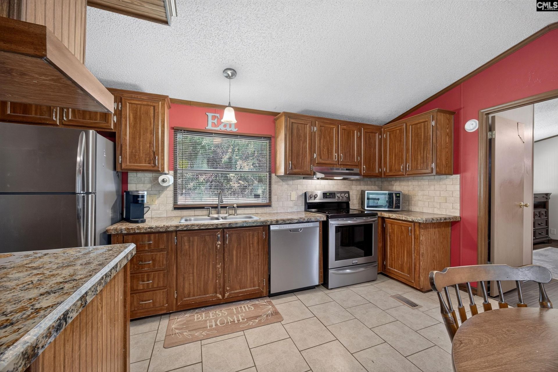 621 Martin Neese Road Photo 13