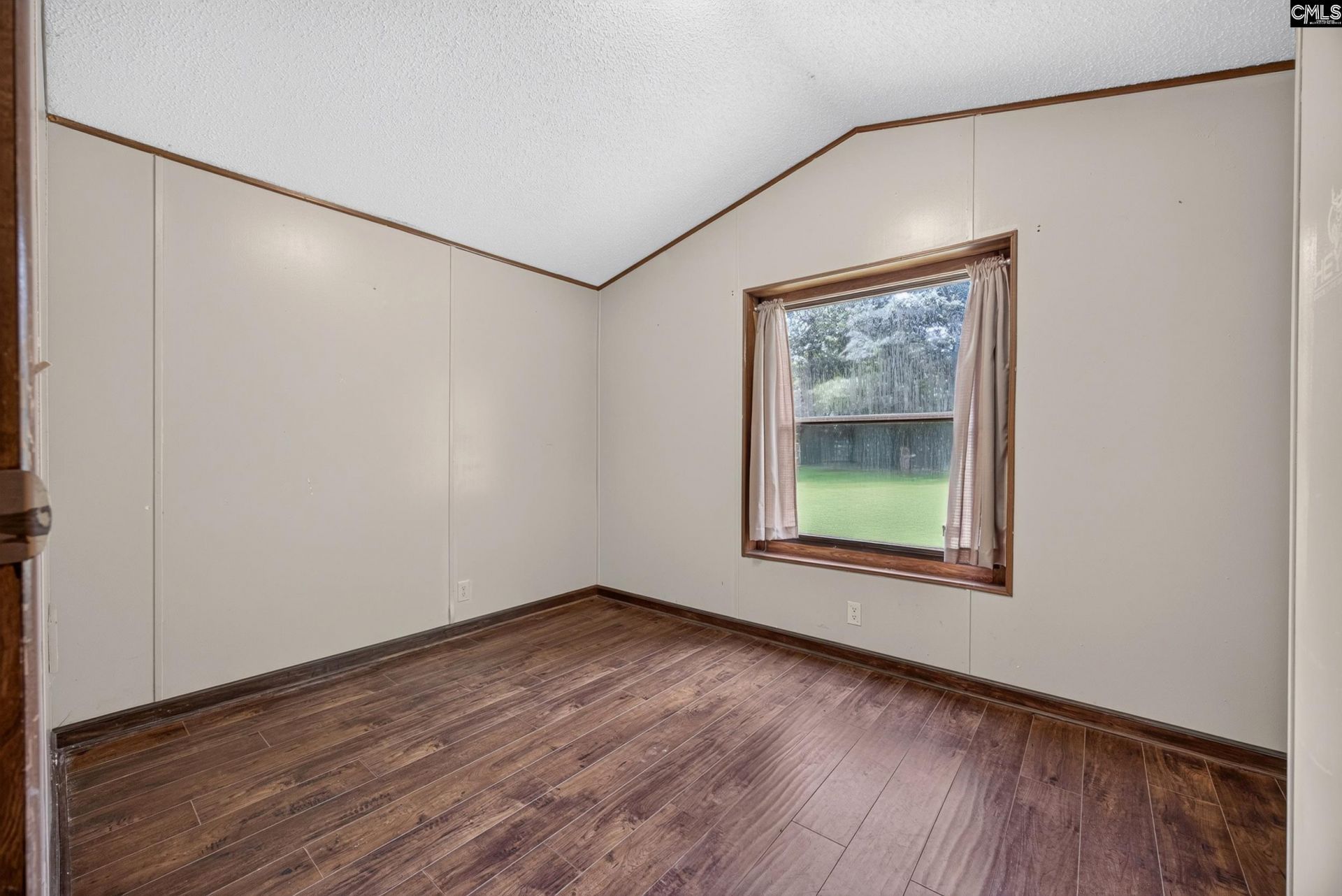 621 Martin Neese Road Photo 22