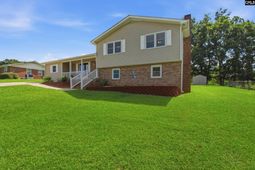 220 Hunstanton Drive photo 4