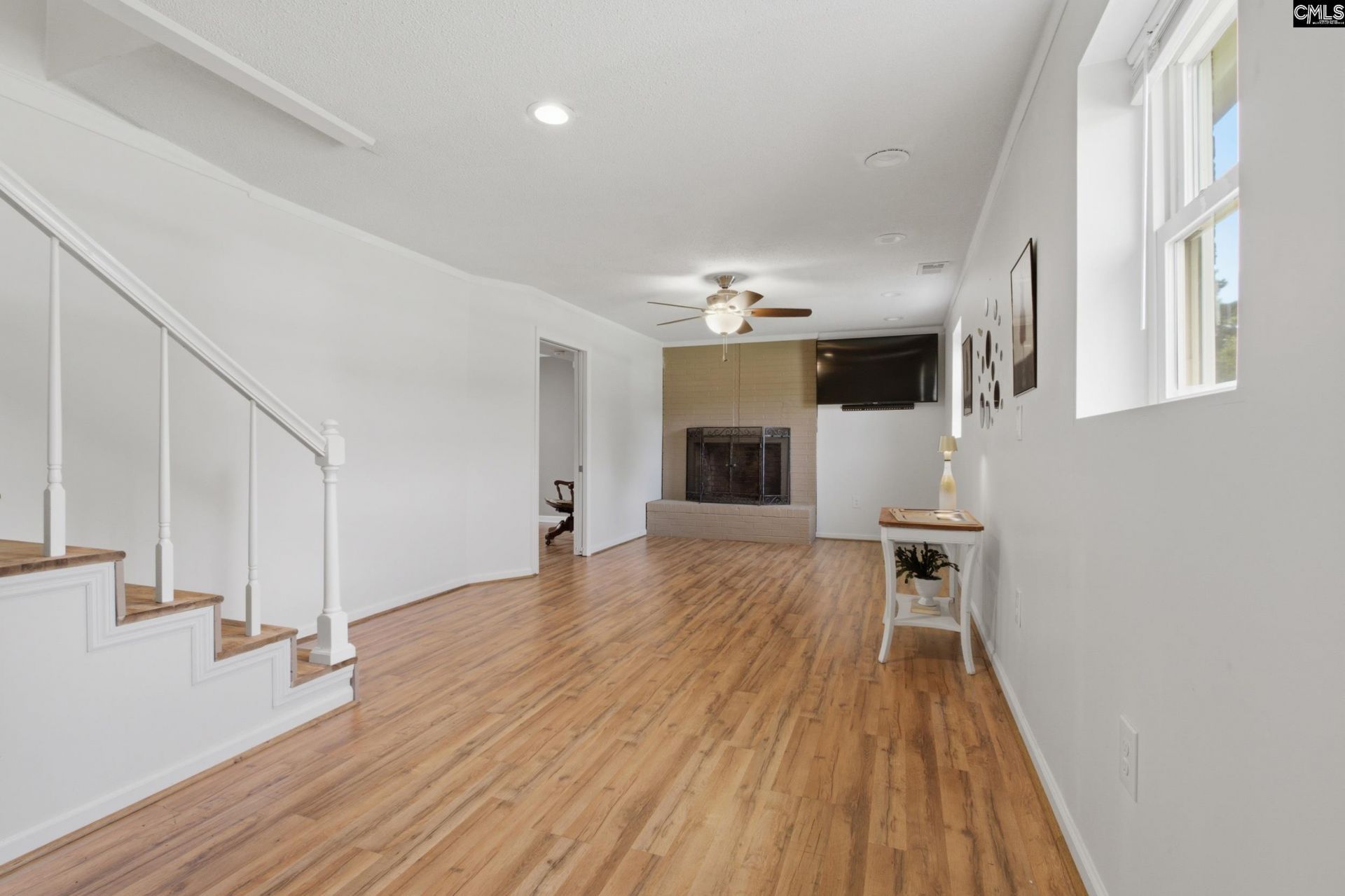 220 Hunstanton Drive Photo 20