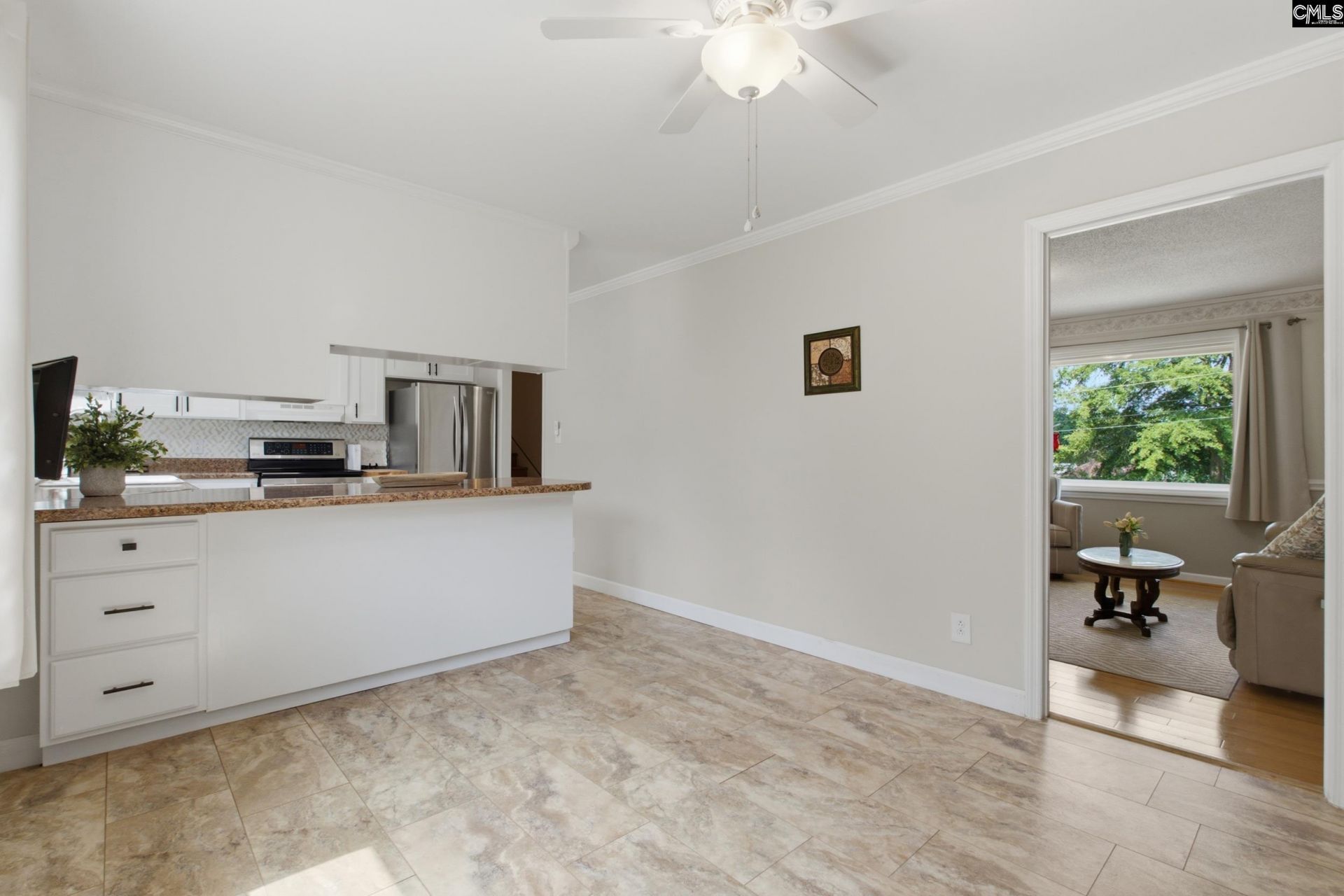 220 Hunstanton Drive Photo 8