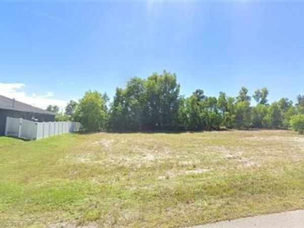 3514 NW 47th ST , CAPE CORAL, FL 33993