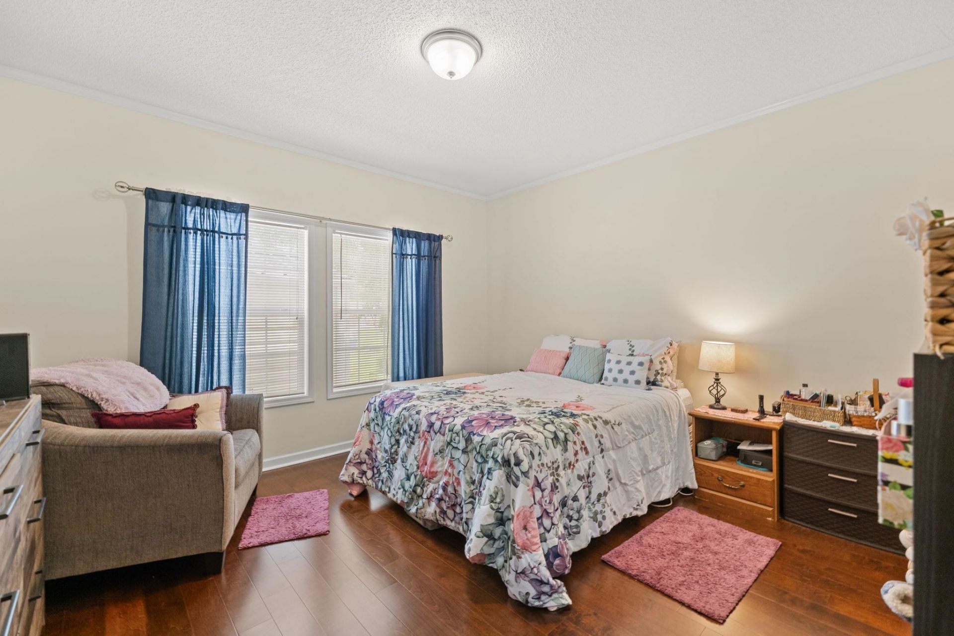 983 Jamestown Rd. Photo 11