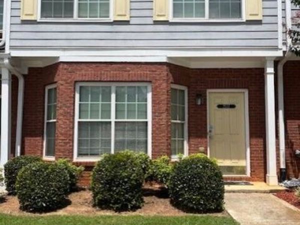 2537 Walden Lake Drive, Decatur, GA 30035