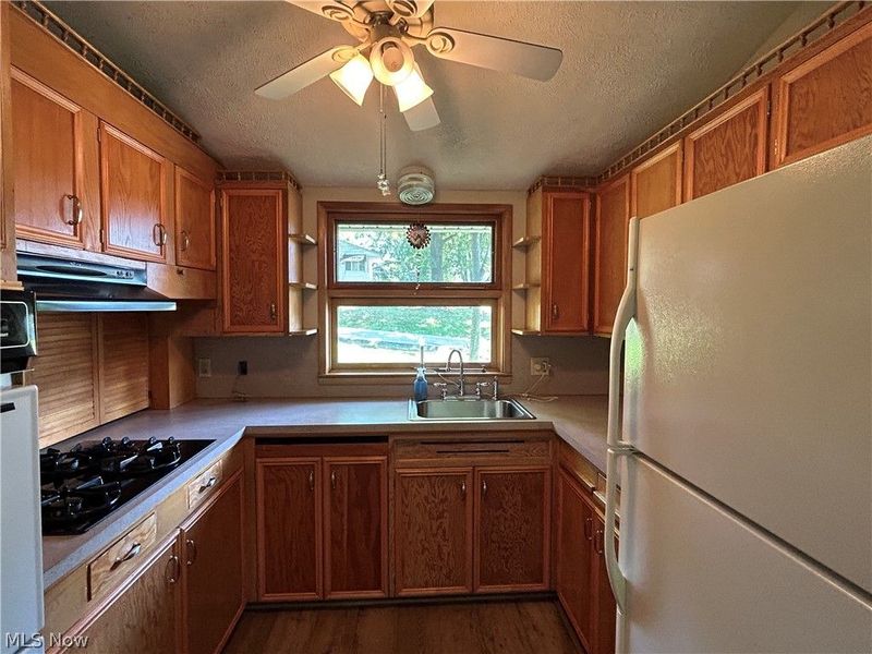 2305 Helena Avenue NW, Massillon, OH 44646 Photo 16
