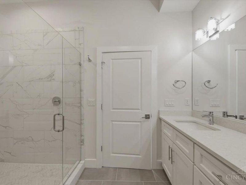 3912 Edwards Road, Cincinnati, OH 45209 Photo 46