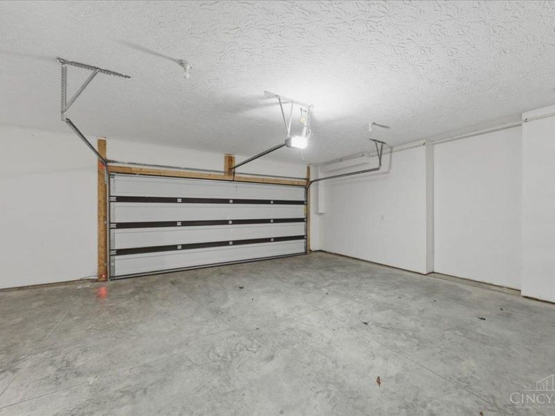 3912 Edwards Road, Cincinnati, OH 45209 Photo 58