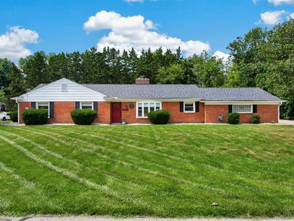 1028 Newcastle Drive, Springfield Twp., OH 45231
