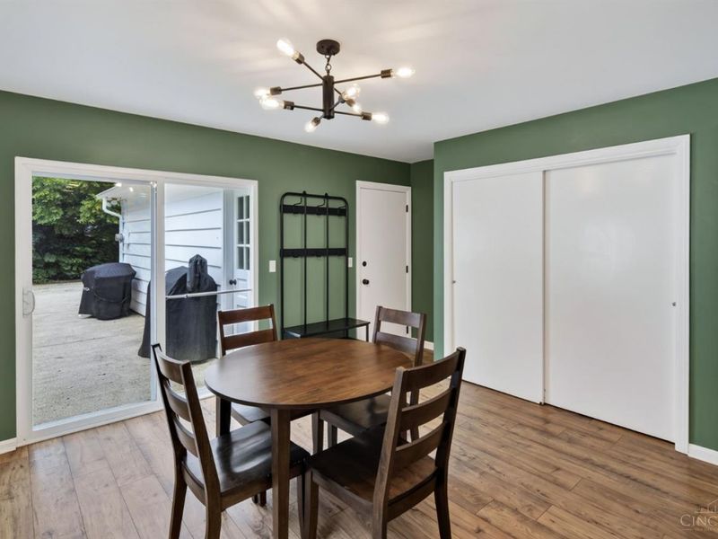 1028 Newcastle Drive, Springfield Township, OH 45231 Photo 23