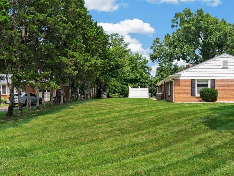 1028 Newcastle Drive, Springfield Township, OH 45231 Photo 51