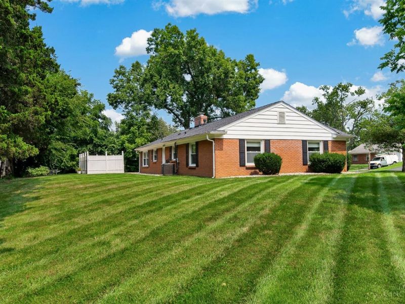 1028 Newcastle Drive, Springfield Township, OH 45231 Photo 52