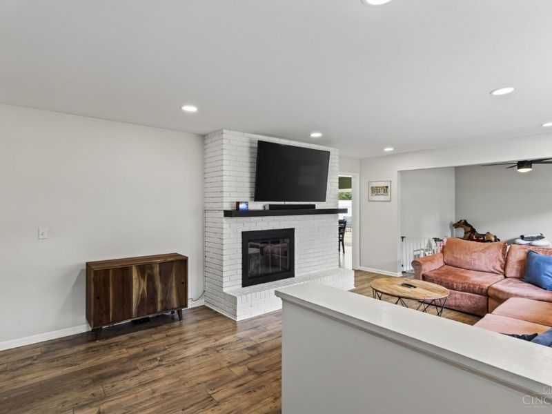 1028 Newcastle Drive, Springfield Township, OH 45231 Photo 7