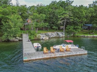 15526 Round, Frontenac, NY 13624