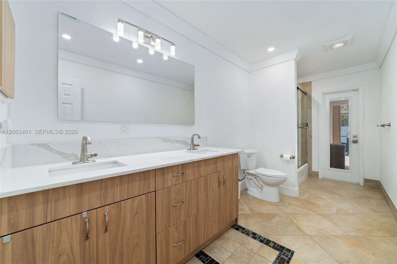 1520 SW 68th Ave , Plantation, FL 33317 Photo