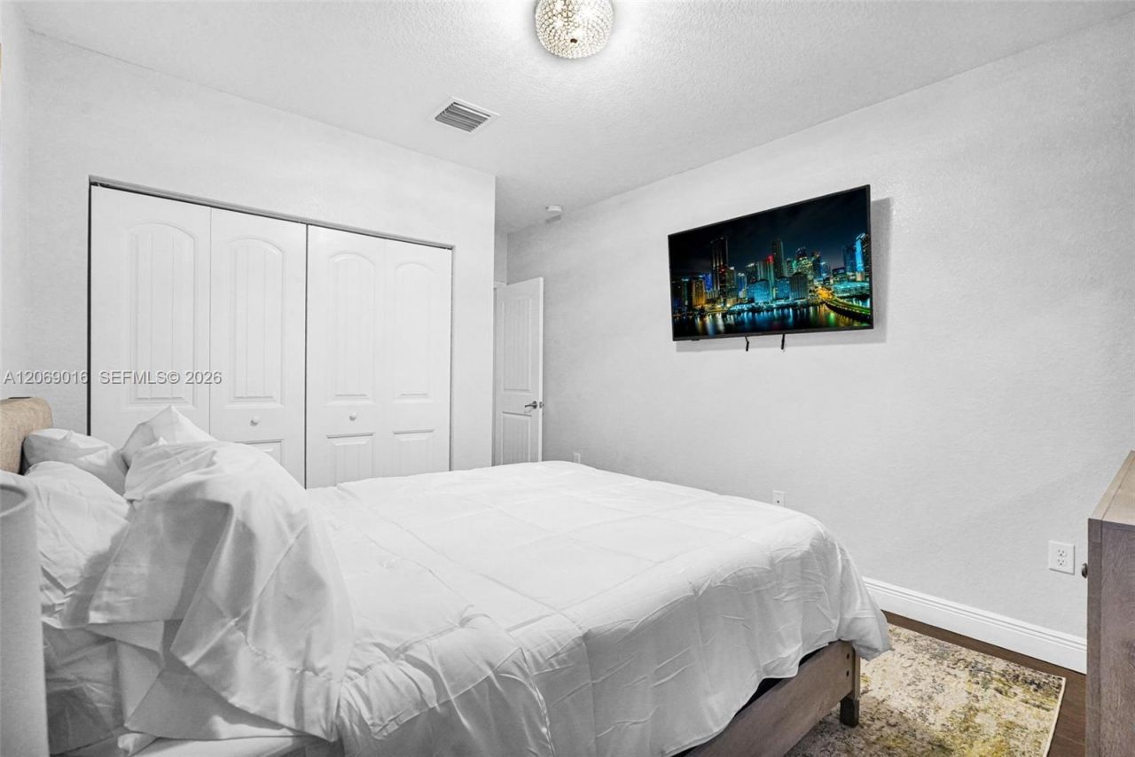 2150 NW 16th Pl, Homestead, FL 33030 Photo