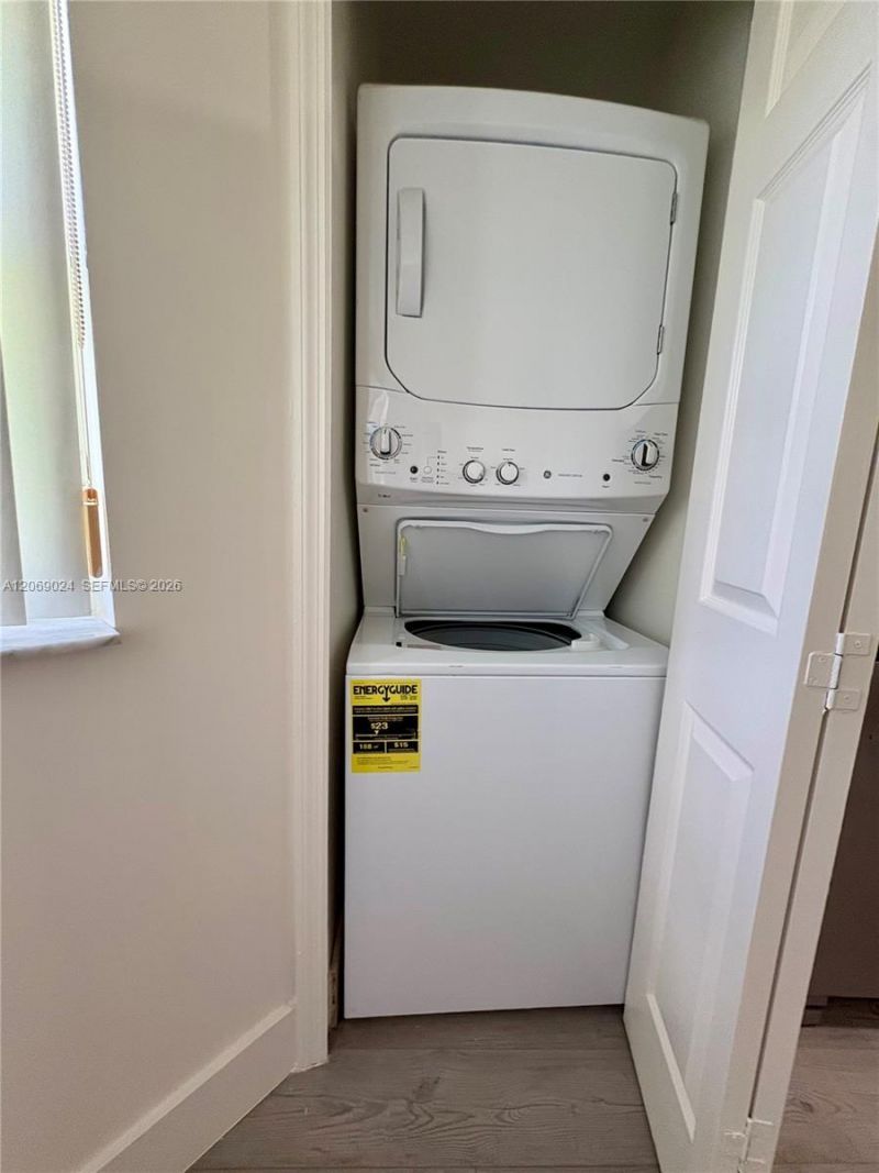1260 SE 27th St, Unit 204, Homestead, FL 33035 Photo