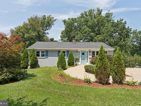 8816 SAUNDERS LANE , LANHAM, MD 20706