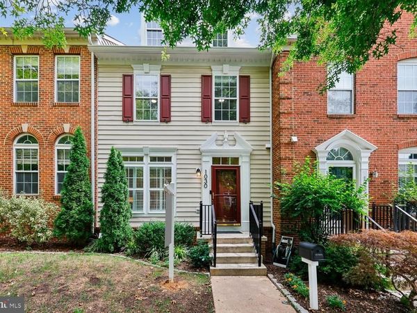 1030 MAIN STREET, GAITHERSBURG, MD 20878