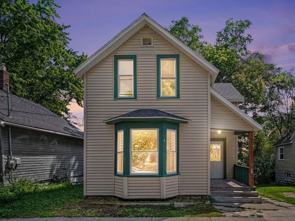 40 Mack Avenue NE, Grand Rapids, MI 49503