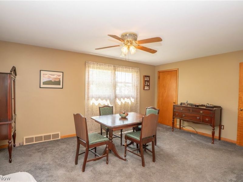 731 Bachtel Street SE, North Canton, OH 44720 Photo 19