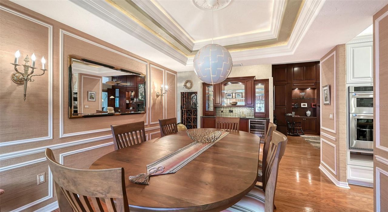 5476 Golf Pointe Drive, Sarasota, FL 34243 Photo
