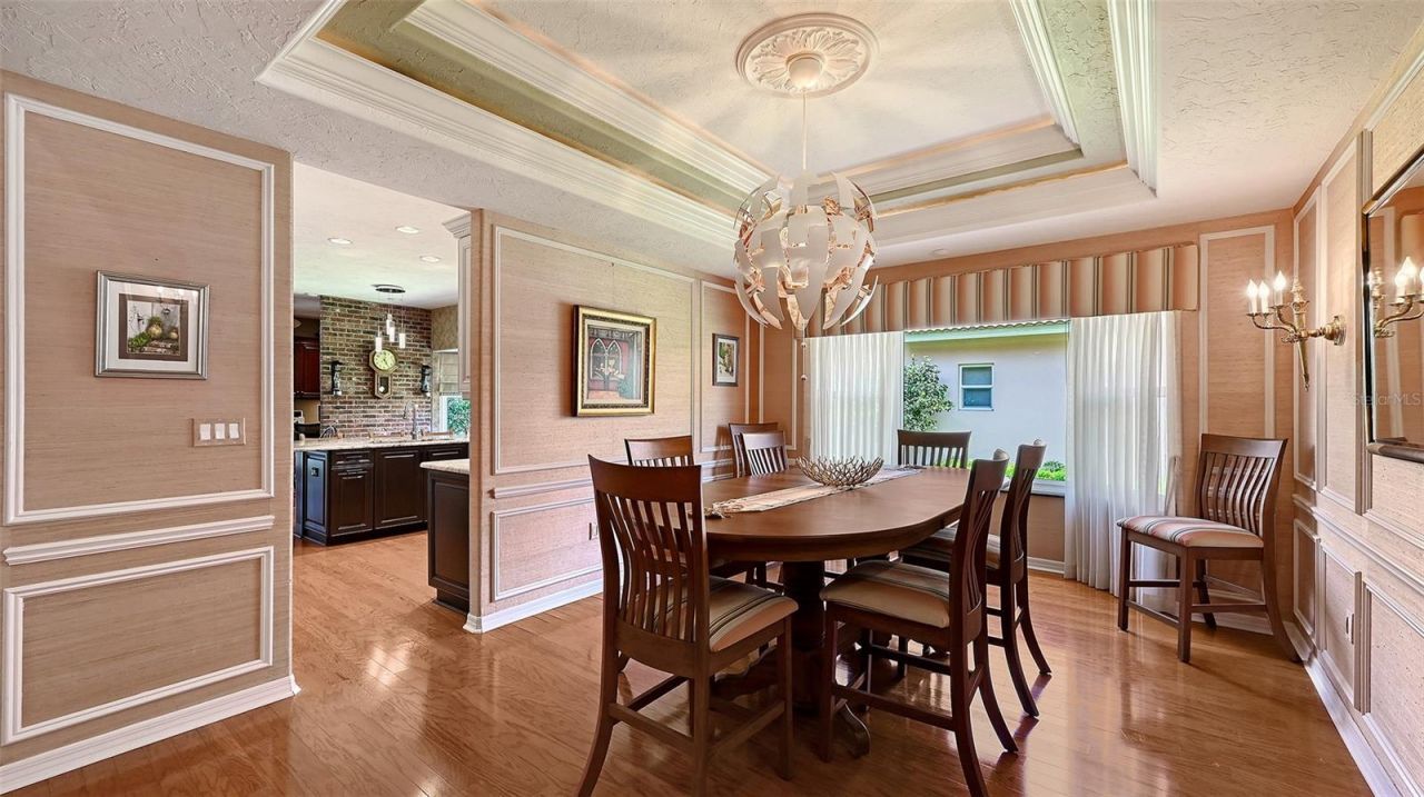 5476 Golf Pointe Drive, Sarasota, FL 34243 Photo