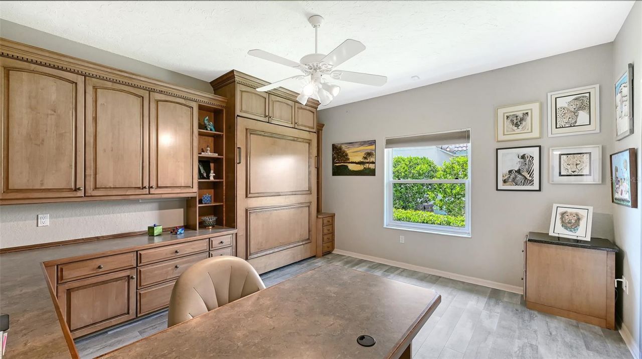 5476 Golf Pointe Drive, Sarasota, FL 34243 Photo