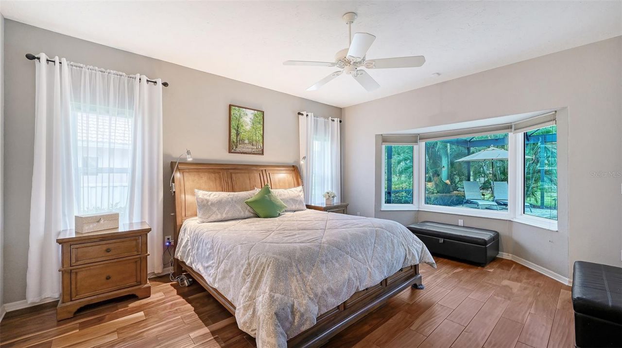 5476 Golf Pointe Drive, Sarasota, FL 34243 Photo