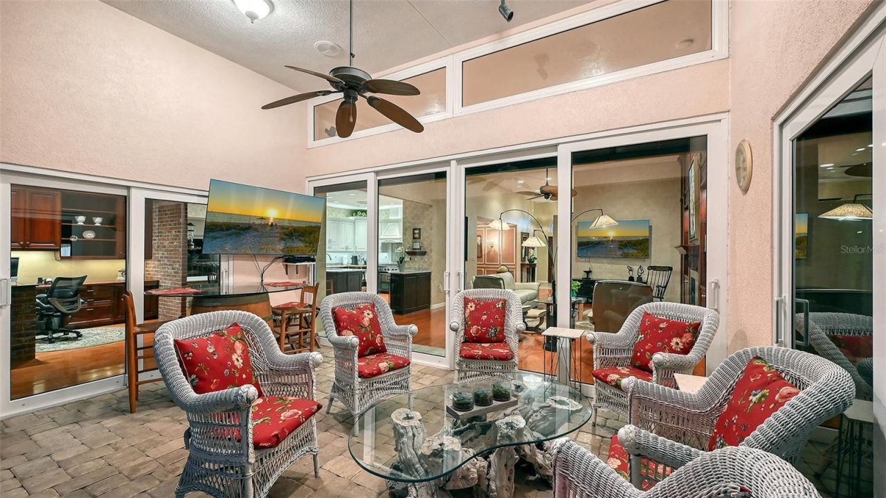 5476 Golf Pointe Drive, Sarasota, FL 34243 Photo