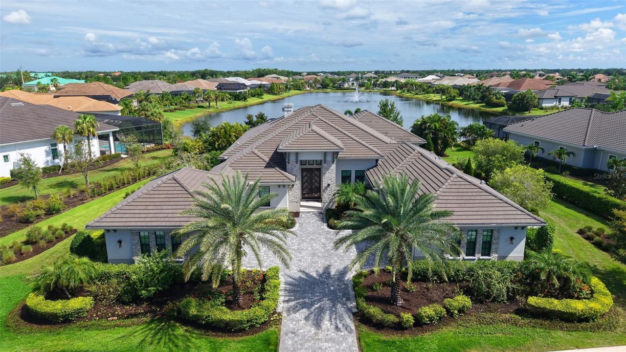 8339 Lucerne Loop, Bradenton, FL 34202 Photo