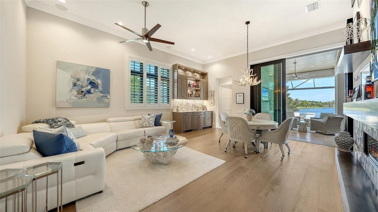 8339 Lucerne Loop, Bradenton, FL 34202 Photo