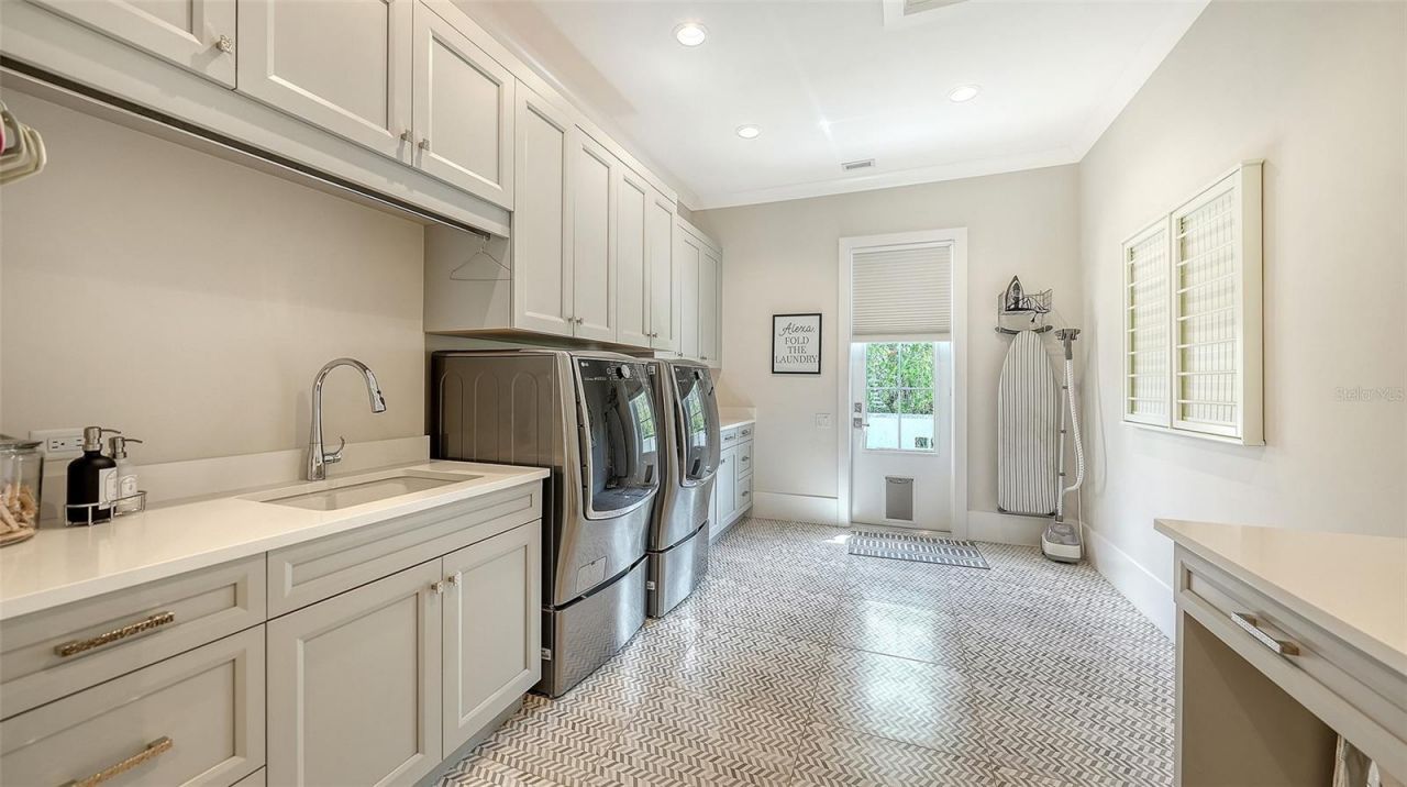8339 Lucerne Loop, Bradenton, FL 34202 Photo