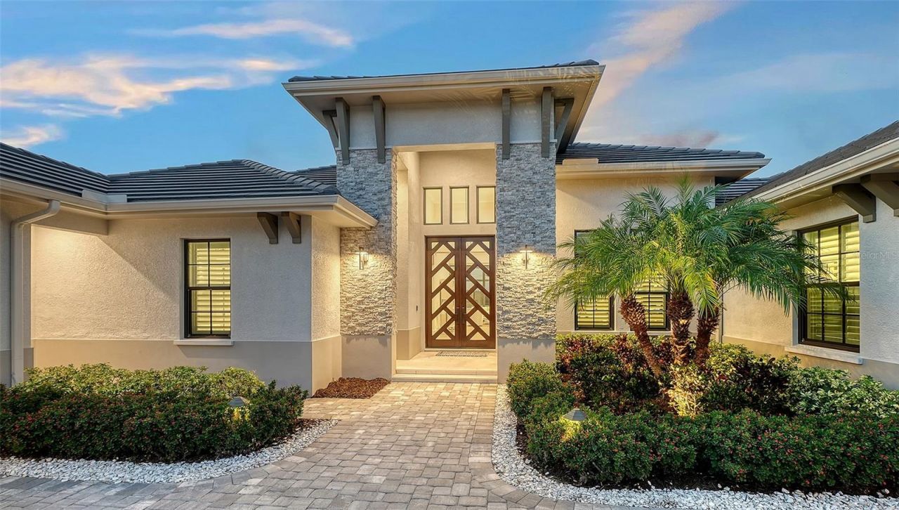 8339 Lucerne Loop, Bradenton, FL 34202 Photo