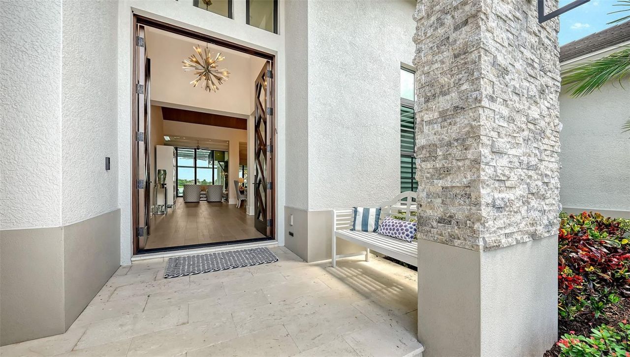 8339 Lucerne Loop, Bradenton, FL 34202 Photo