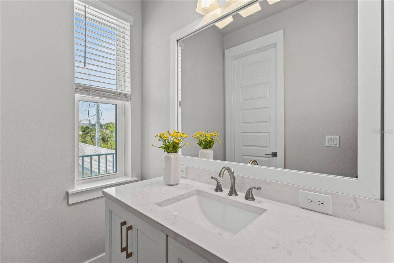 501 Lafayette Court, Sarasota, FL 34236 Photo