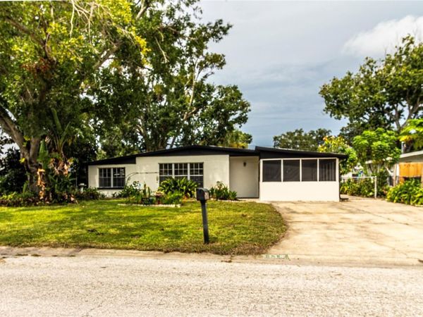 5116 ELDORADO DRIVE, TAMPA, FL 33615