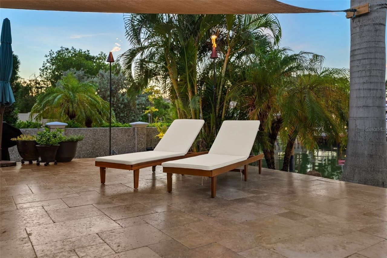 203 Howard Drive, Belleair Beach, FL 33786 Photo