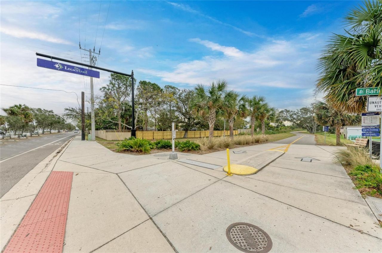 449 N Osprey Avenue, Sarasota, FL 34236 Photo