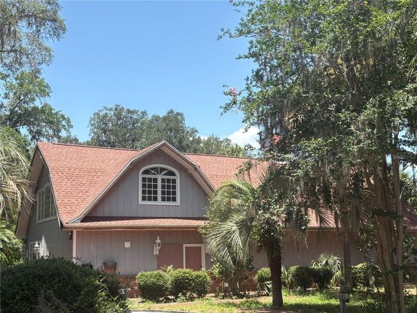 976 SW HAMLET CIRCLE, Unit E, LAKE CITY, FL 32024