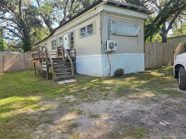 906 ESTELLE AVENUE, BRANDON, FL 33511