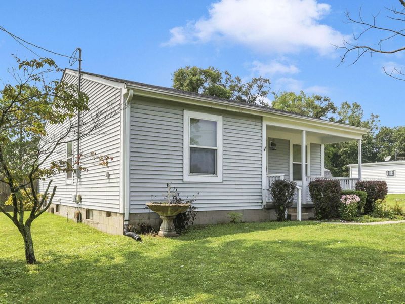96 Cadillac Road SW, Pataskala, OH 43062 Photo 2