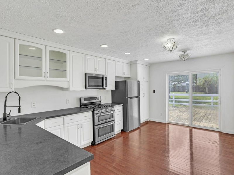 96 Cadillac Road SW, Pataskala, OH 43062 Photo 6