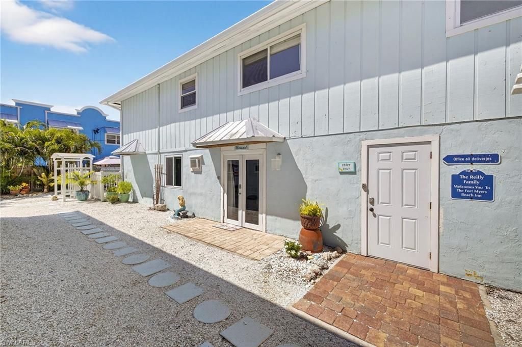 245 Mango St, Fort Myers Beach, FL 33931 Photo