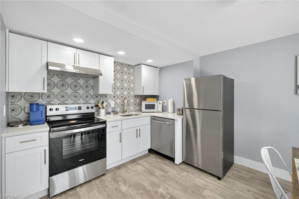 245 Mango St, Fort Myers Beach, FL 33931 Photo