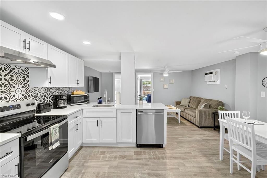 245 Mango St, Fort Myers Beach, FL 33931 Photo