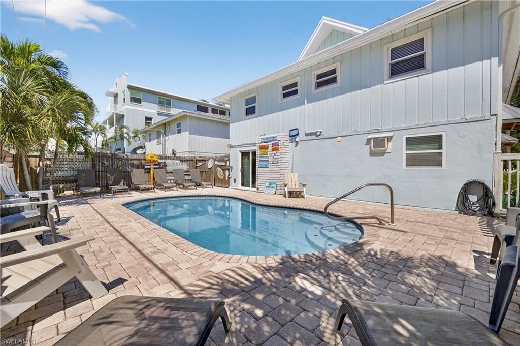 245 Mango St, Fort Myers Beach, FL 33931 Photo